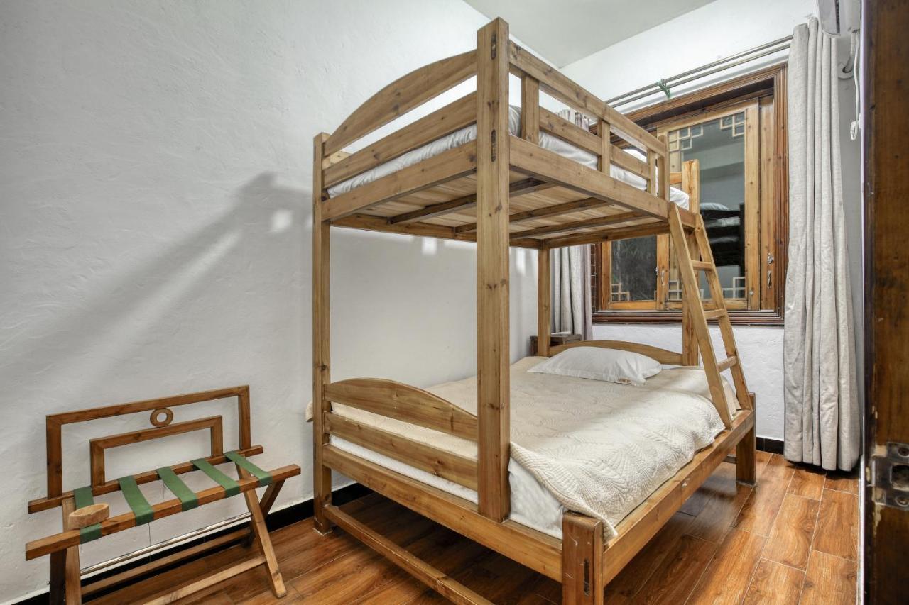 Yangshuo Mountain Retreat Hotel Екстериор снимка